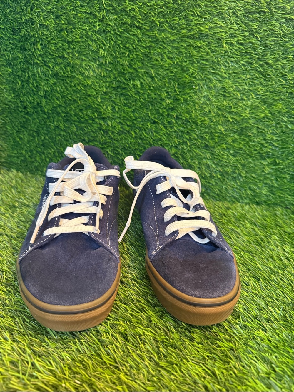 Vans youth boys Seldan Navy Suede Low-Top Sneakers with Gum Sole y6